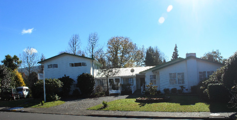 Lara Lodge Care Home - Rest Home Care. Resthomes and Residential Care