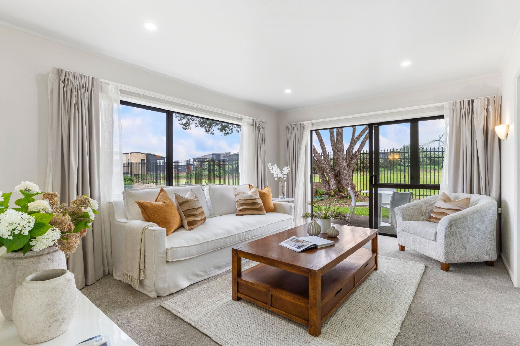 property carousel image 15