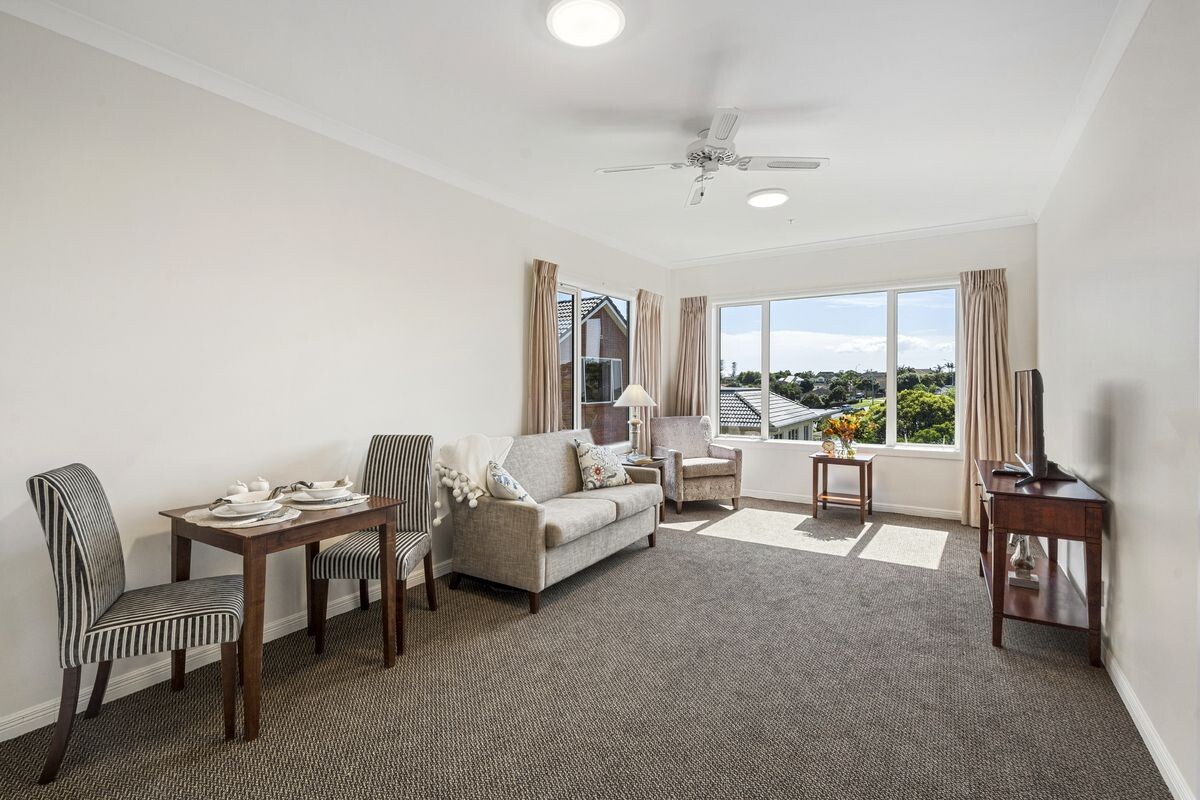 property carousel image 1