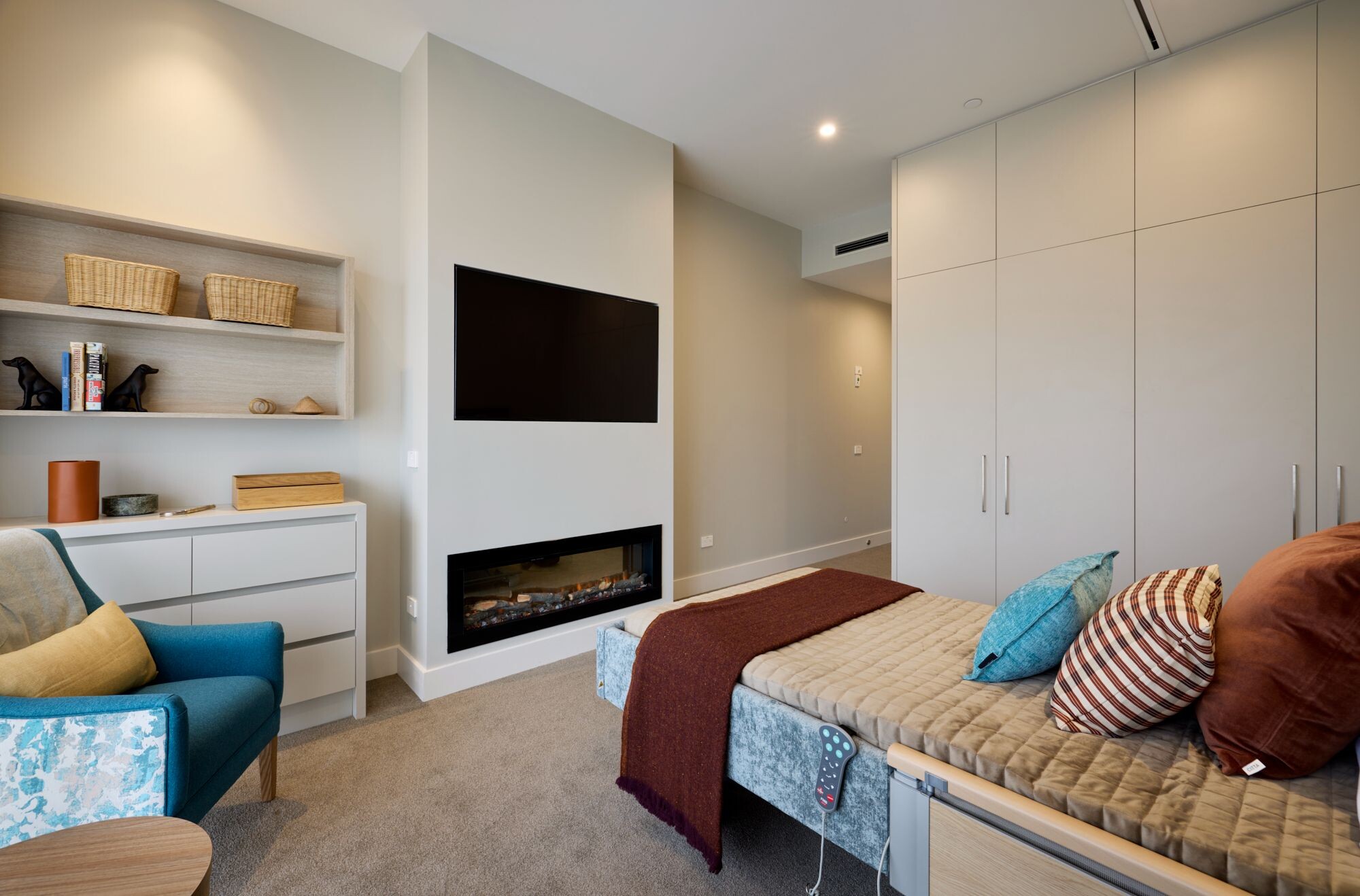 property carousel image 4