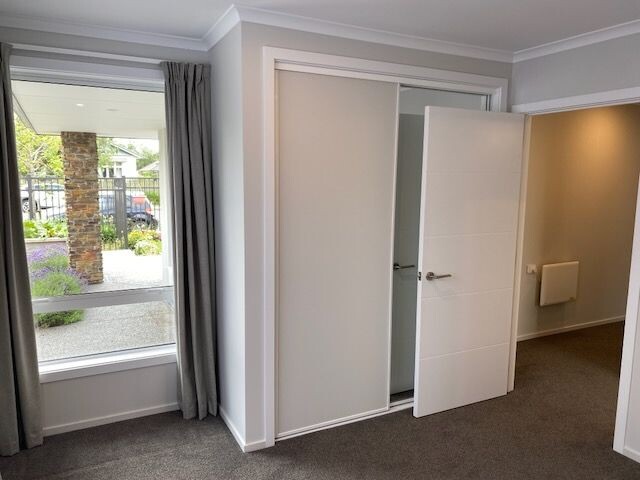 property carousel image 6