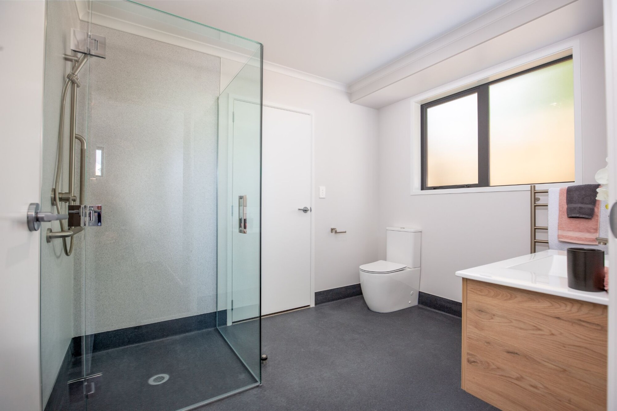 property carousel image 12