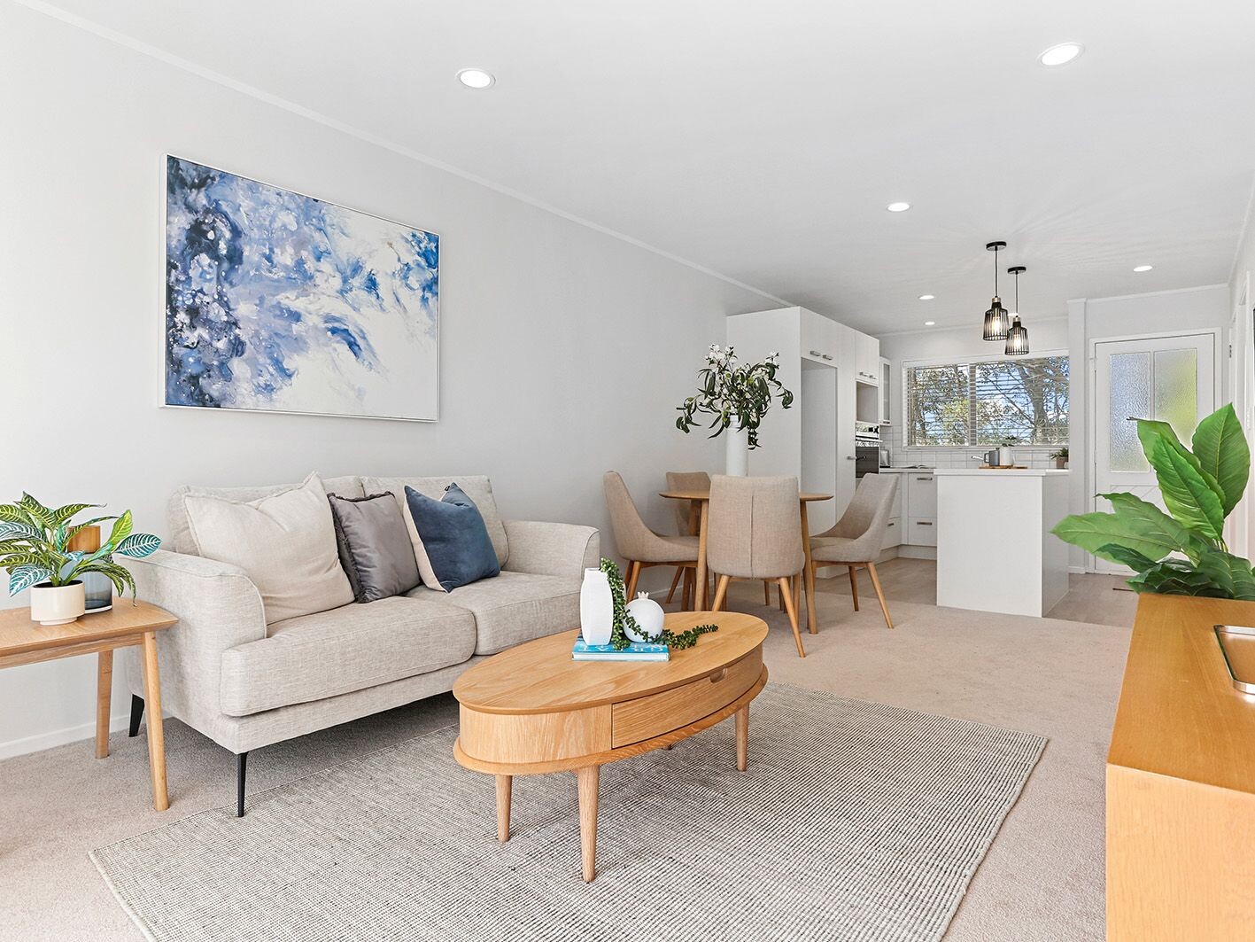 property carousel image 11