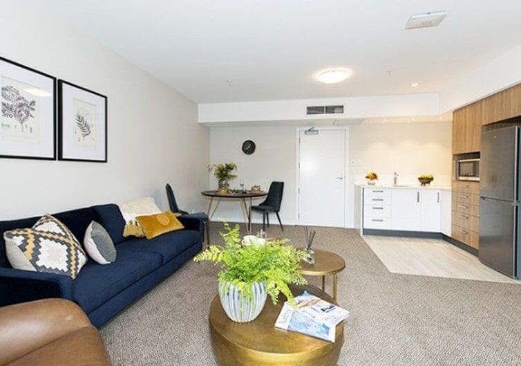 property carousel image 3