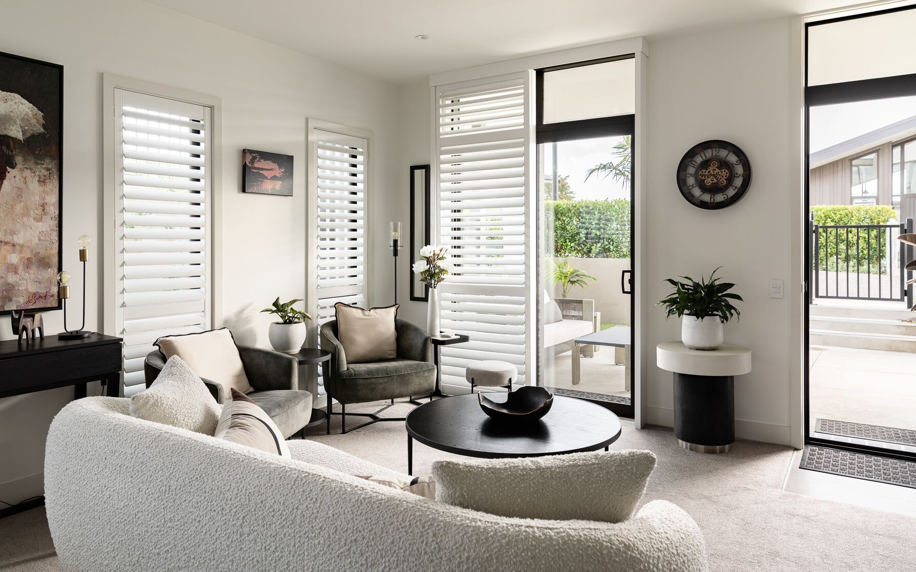 property carousel image 3