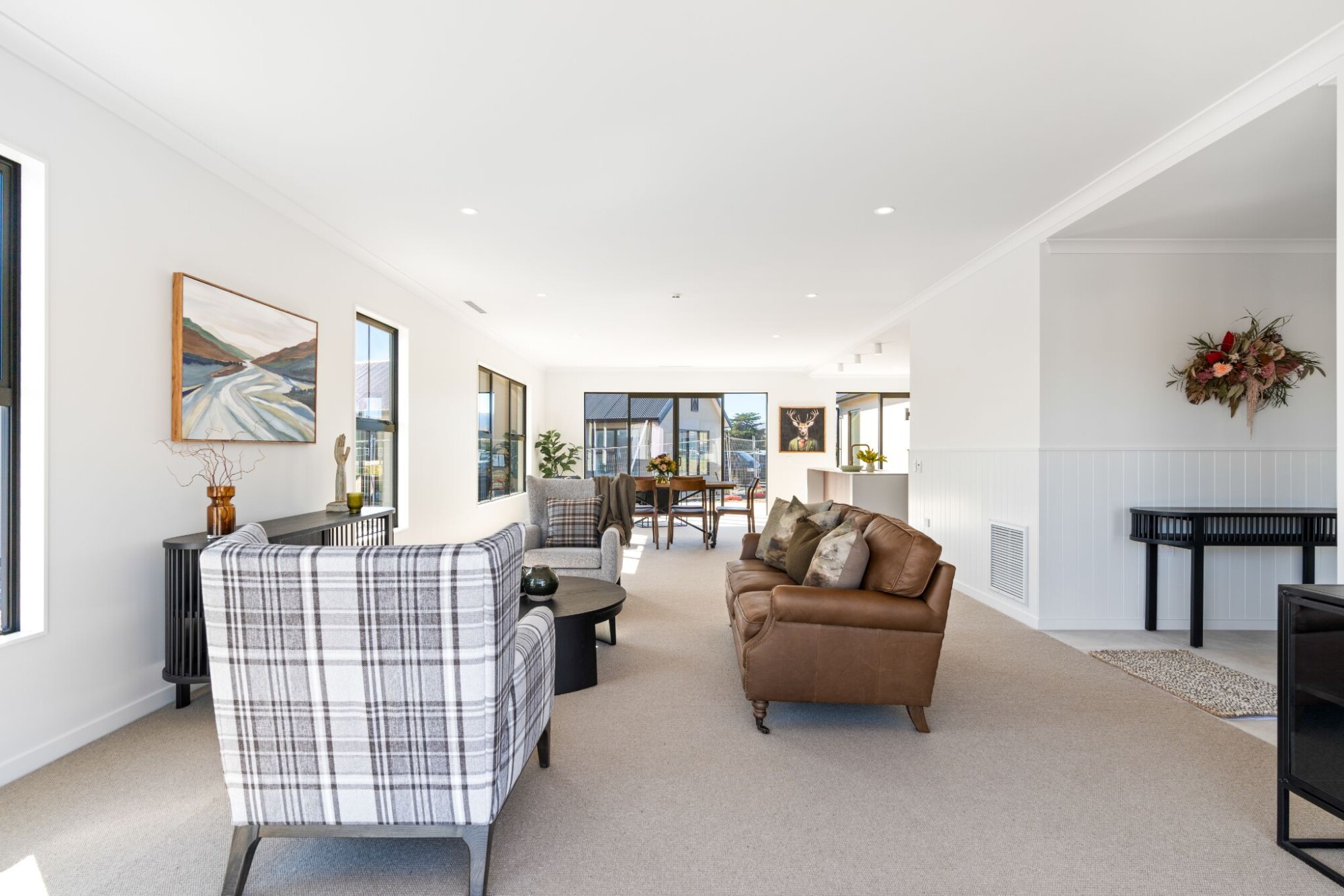 property carousel image 5