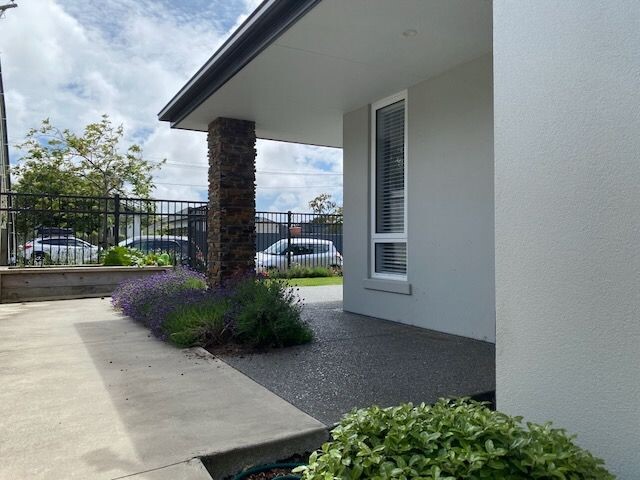 property carousel image 17