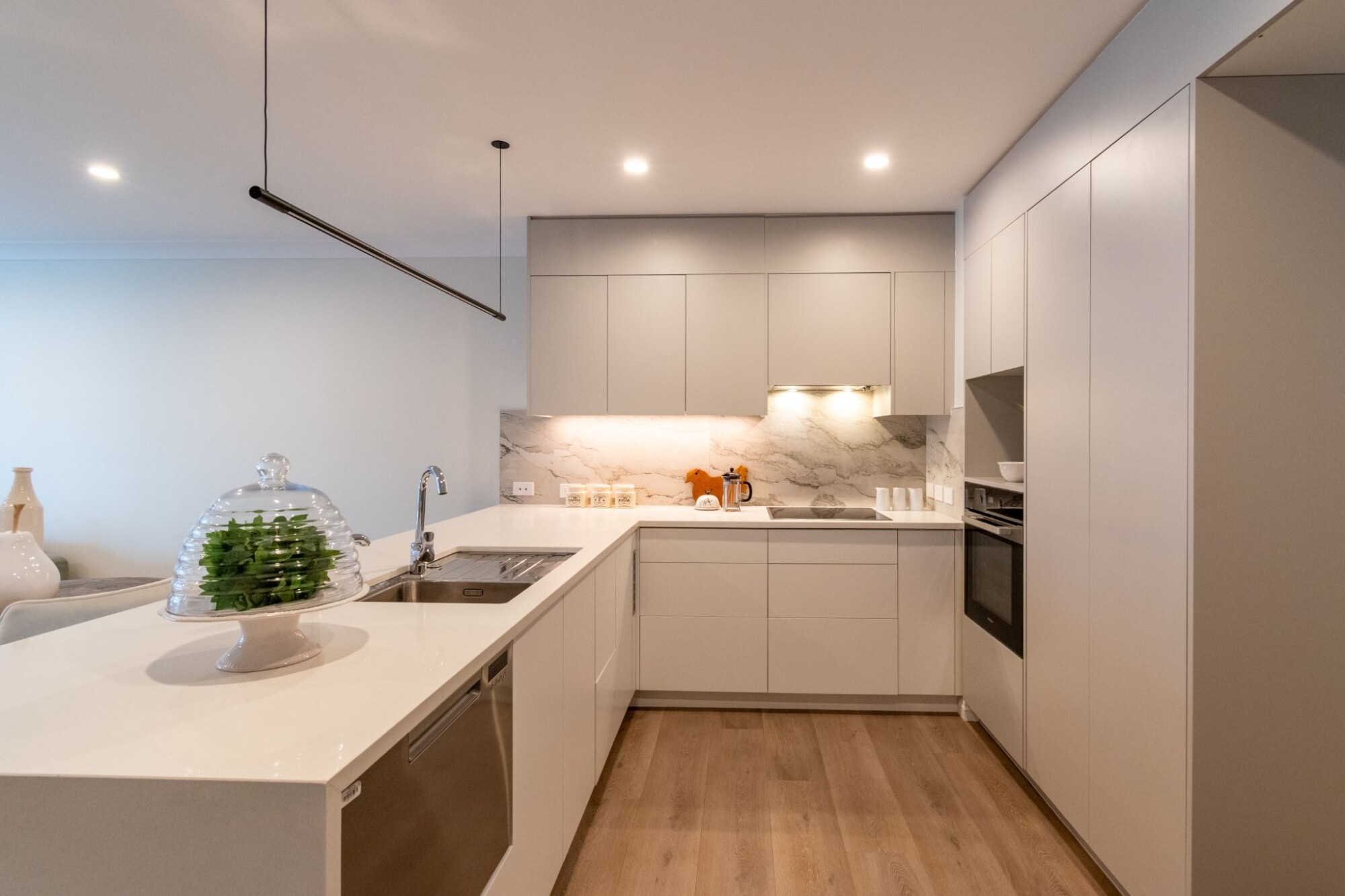 property carousel image 8