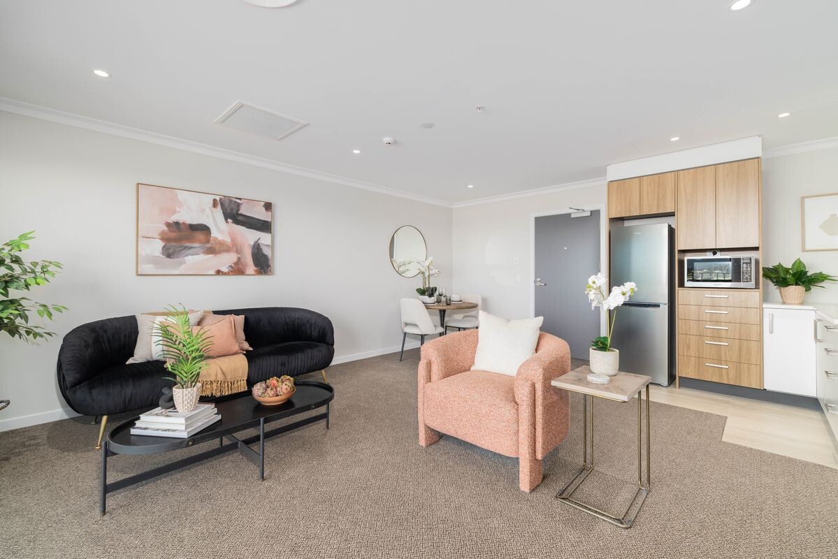 property carousel image 1