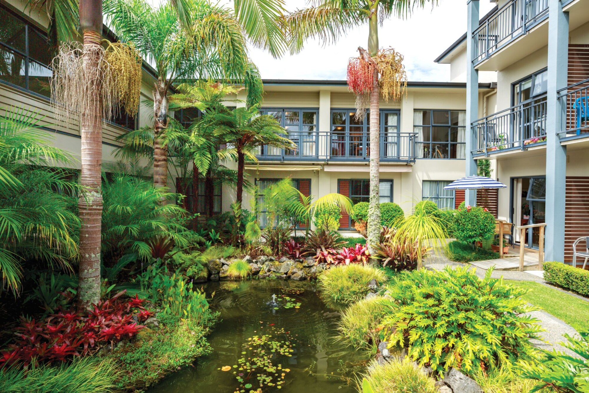 property carousel image 4