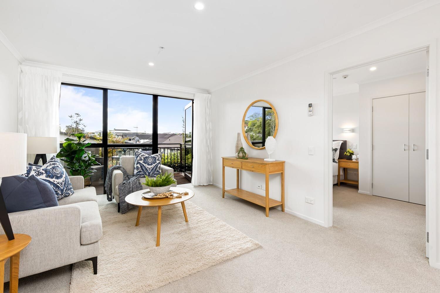 property carousel image 3