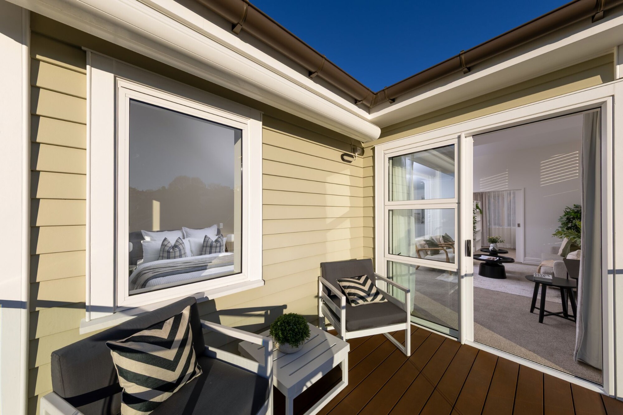 property carousel image 13