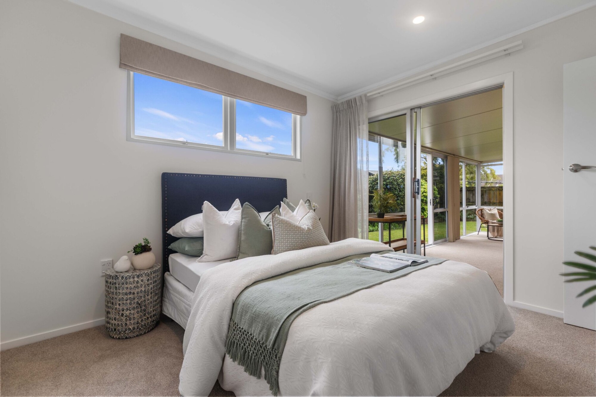 property carousel image 5