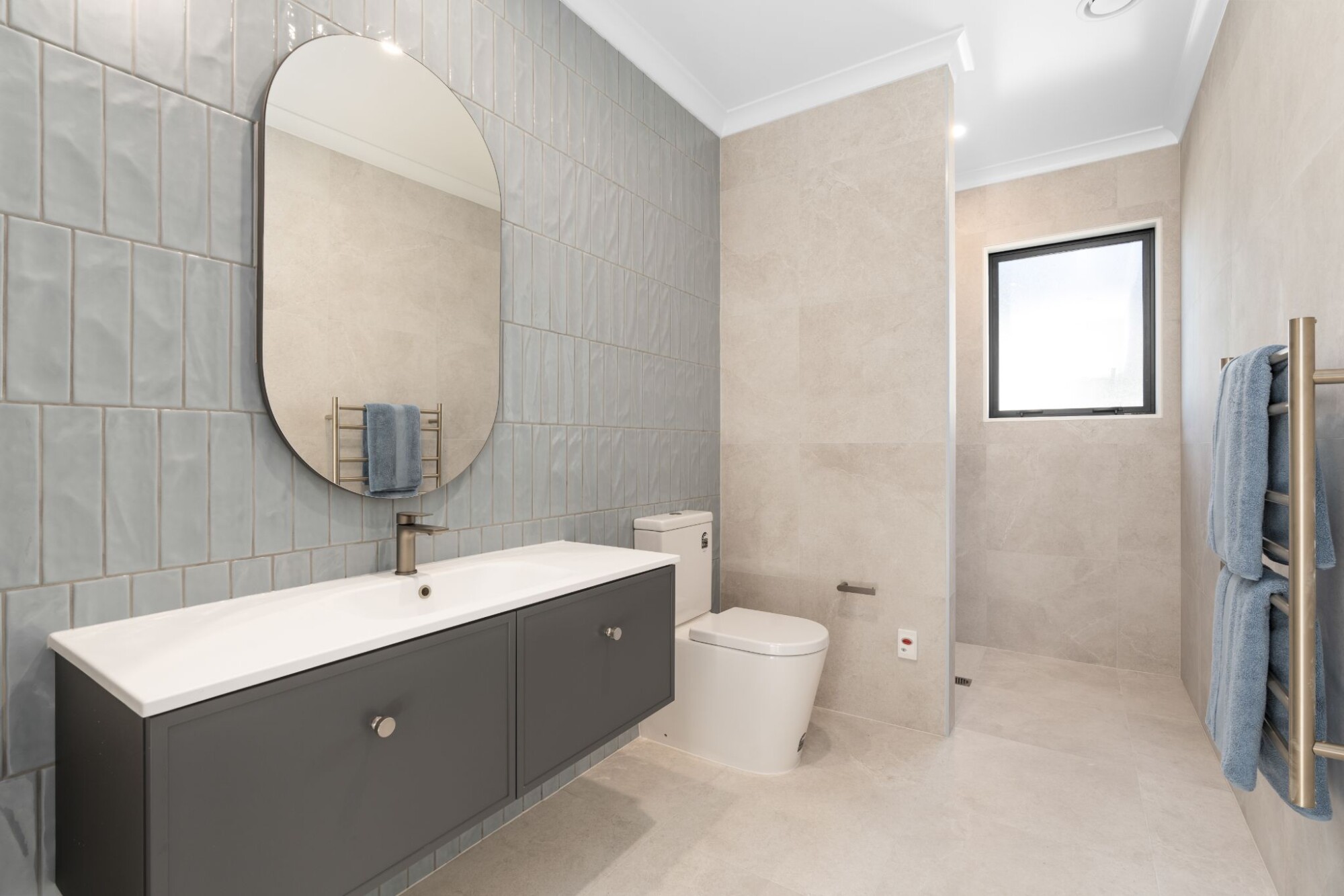 property carousel image 7