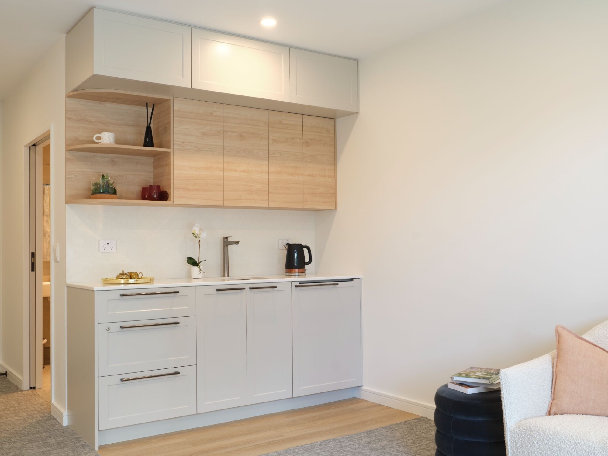 property carousel image 2