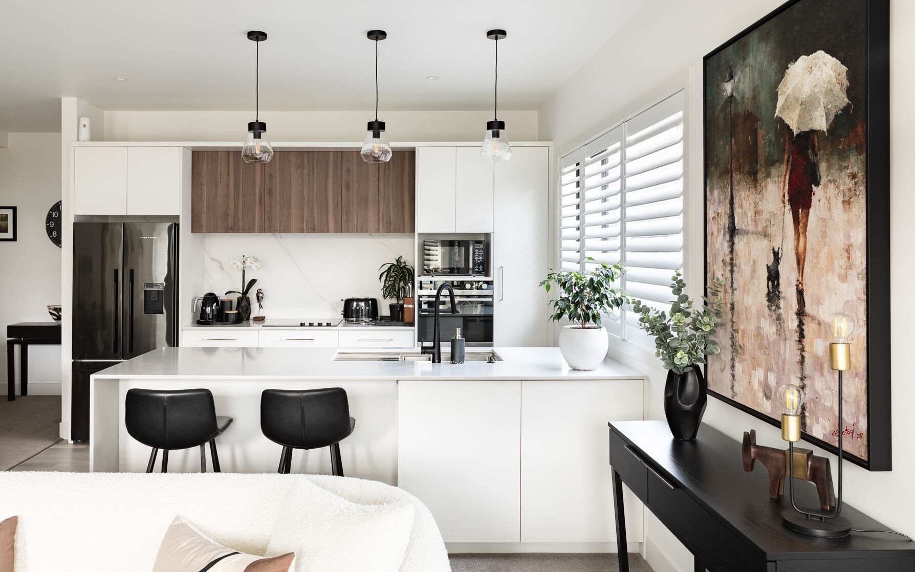 property carousel image 2