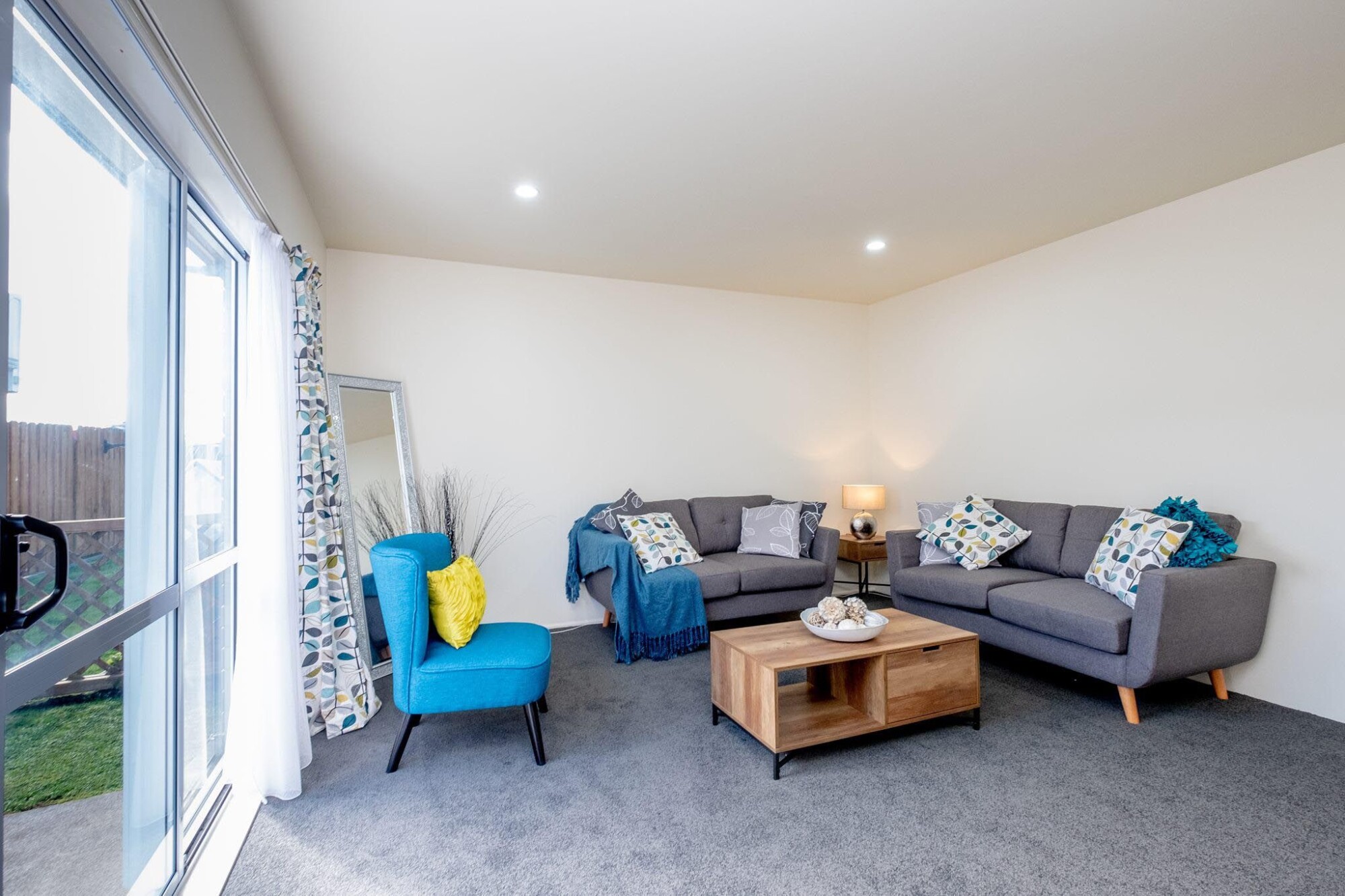 property carousel image 5