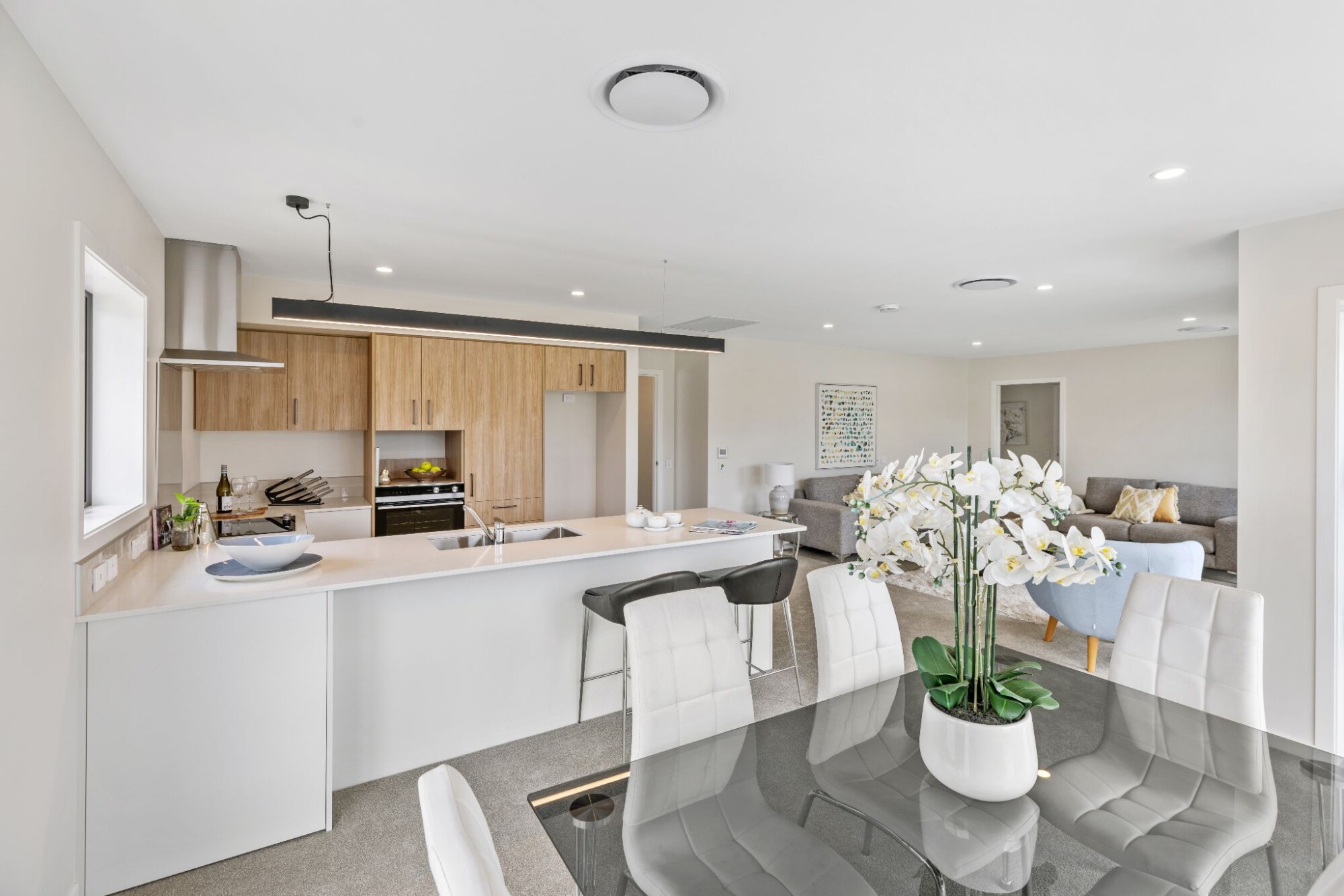 property carousel image 10