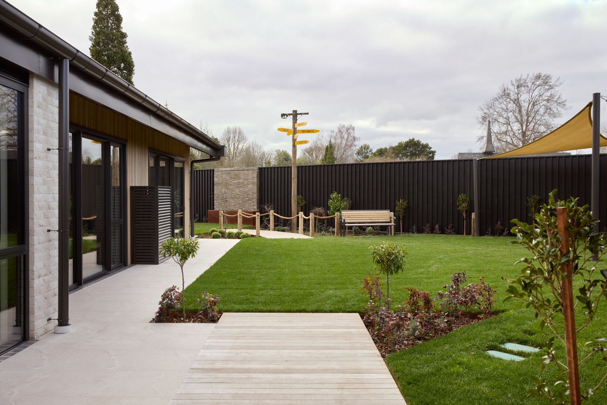 property carousel image 9