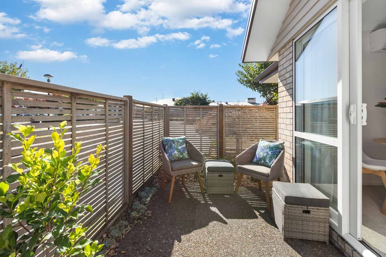 property carousel image 14