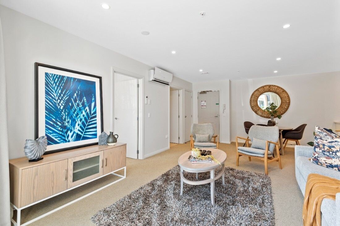 property carousel image 1