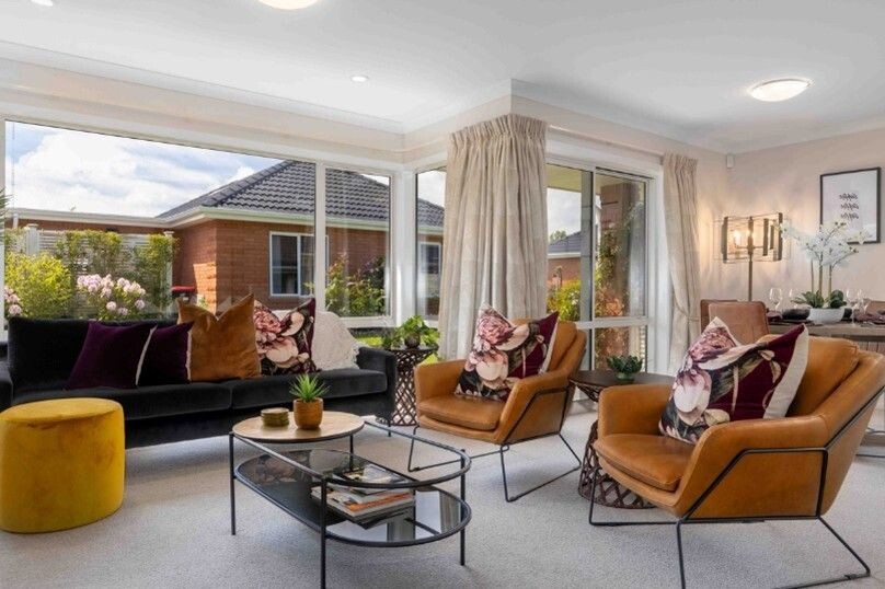 property carousel image 1