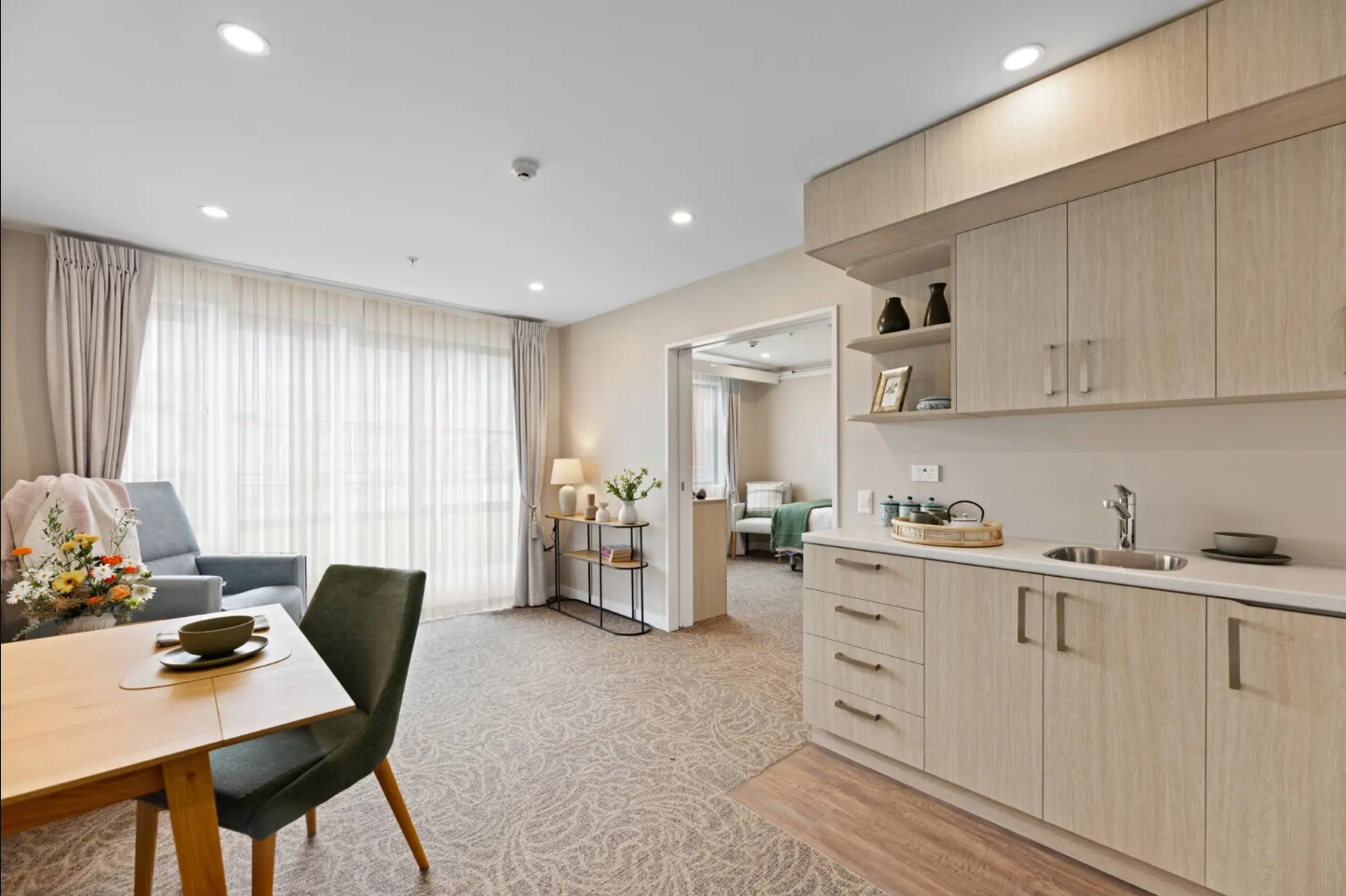 property carousel image 2