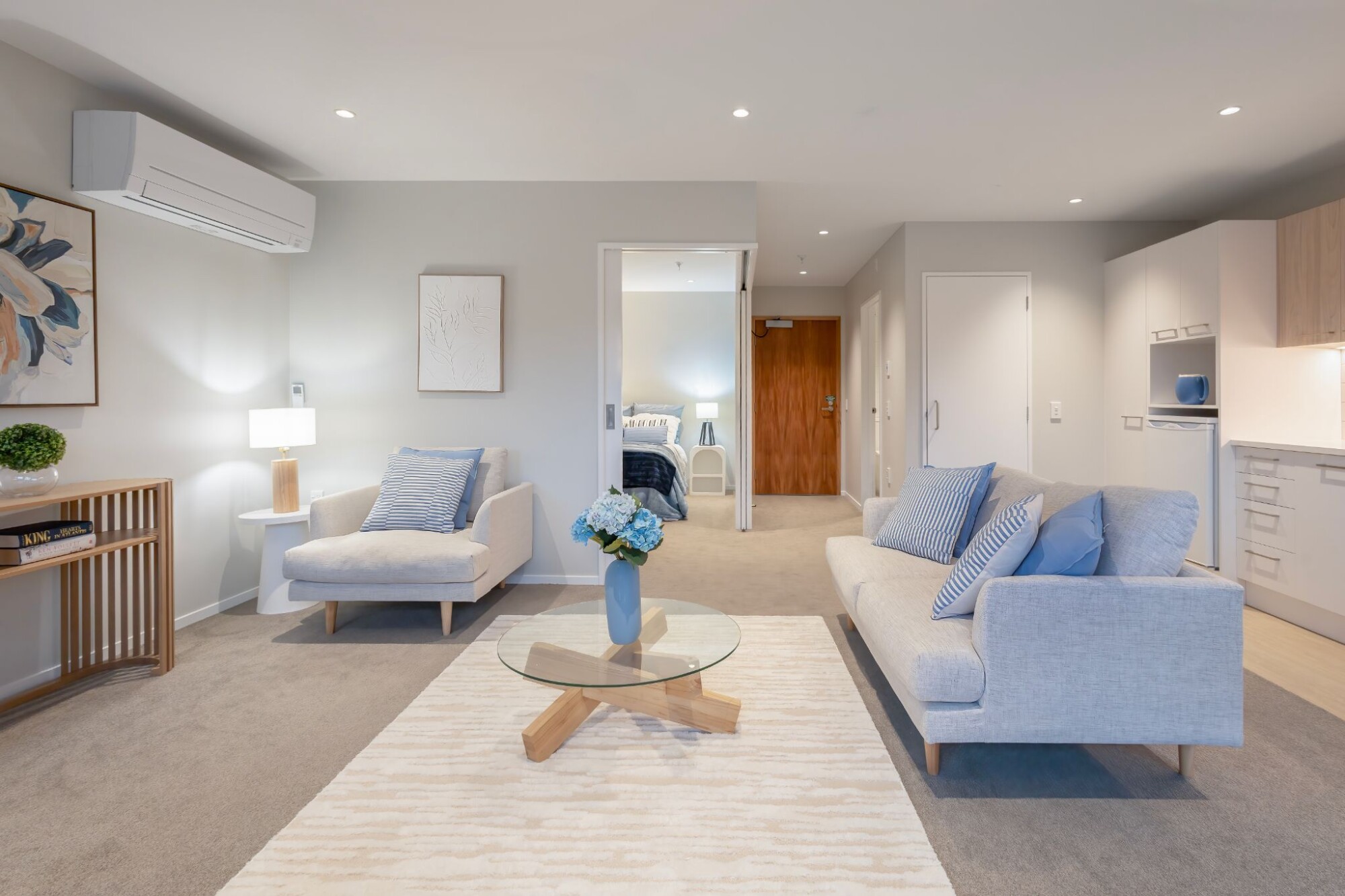 property carousel image 1