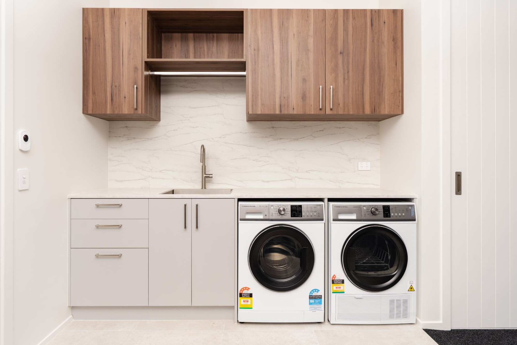 property carousel image 6