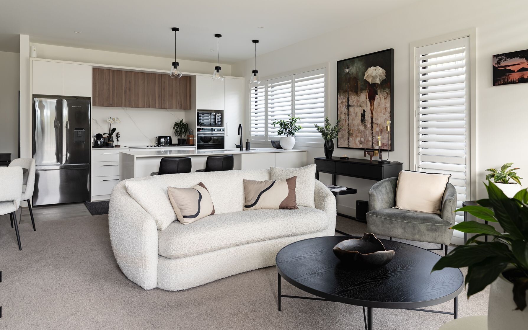 property carousel image 1