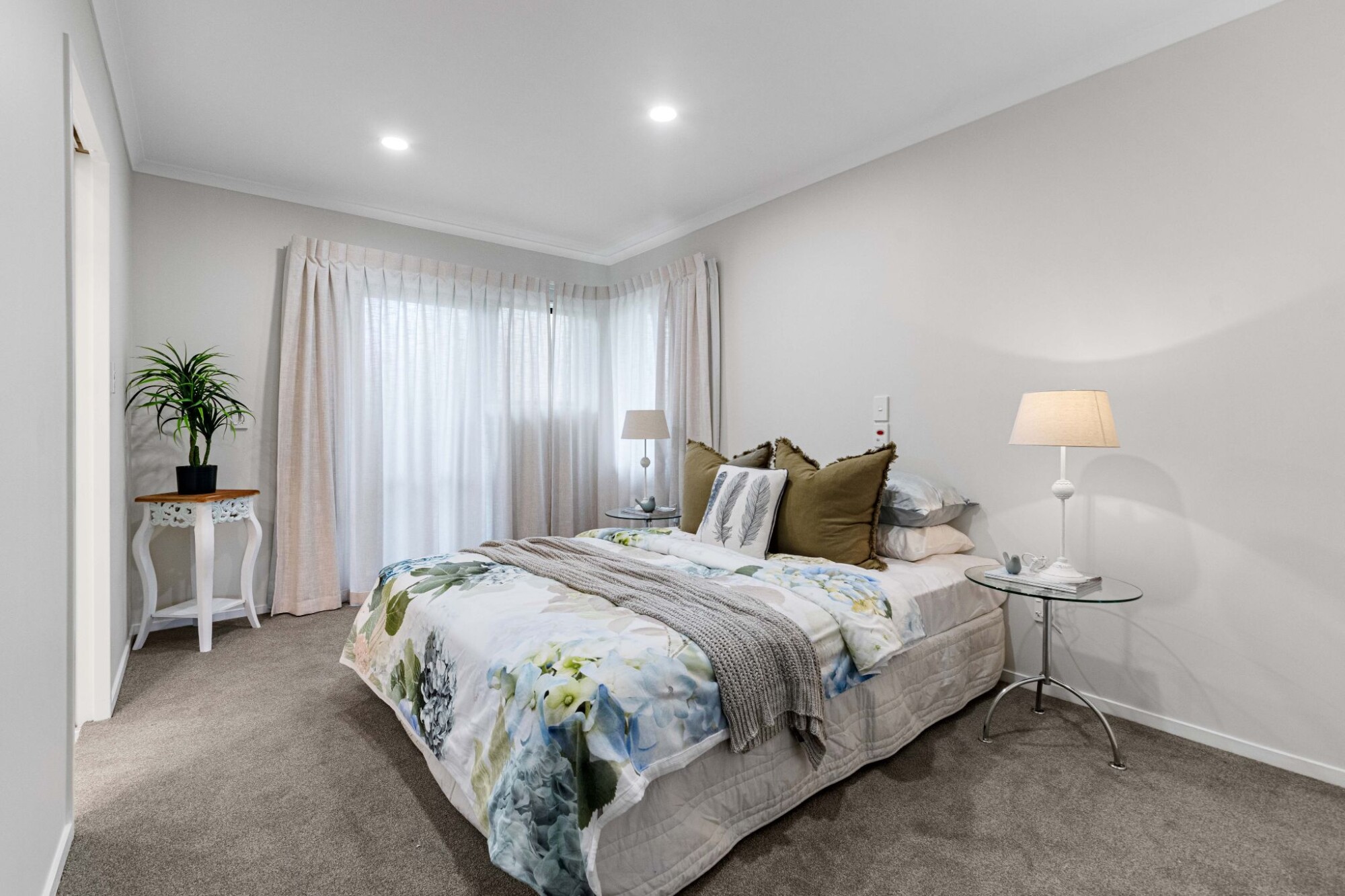 property carousel image 5