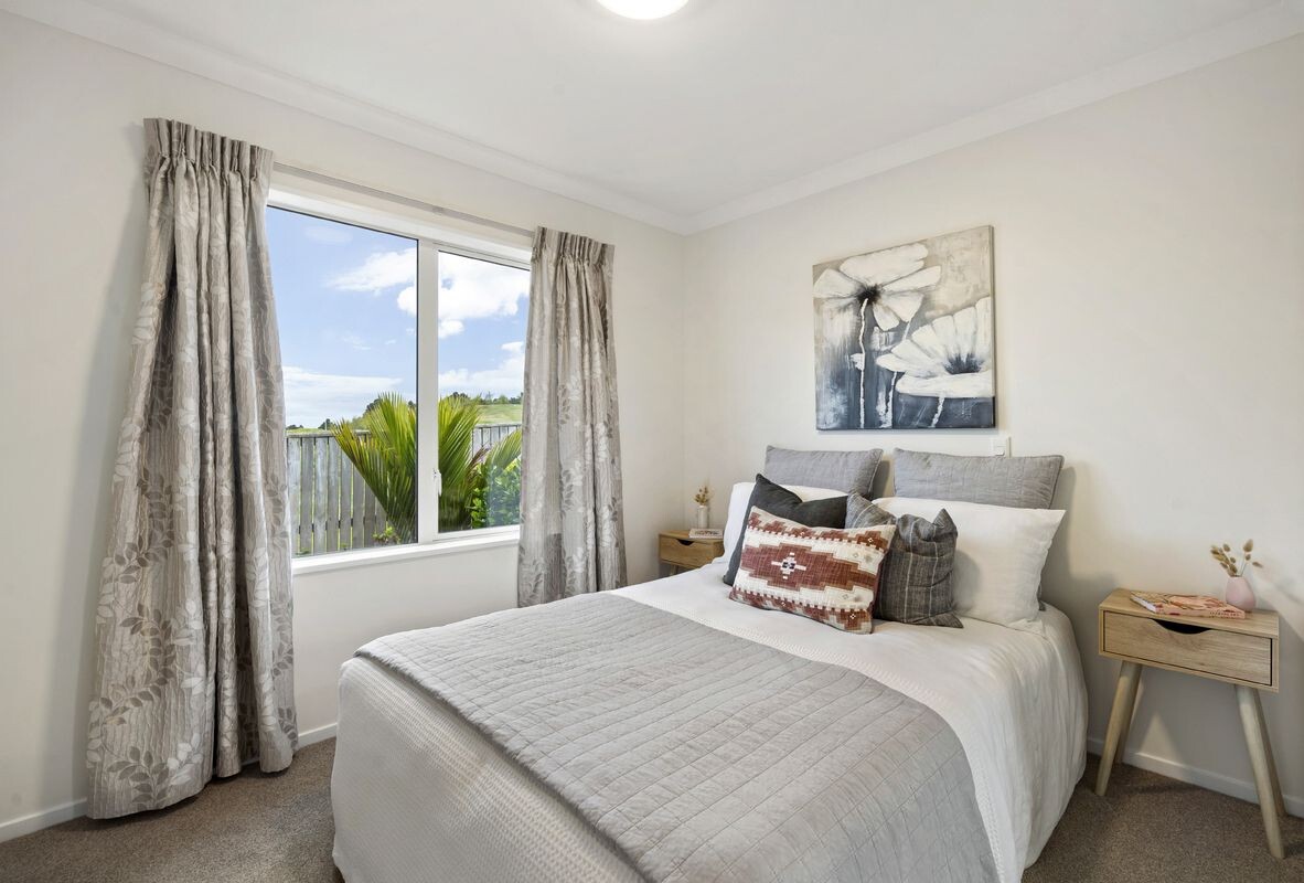 property carousel image 4