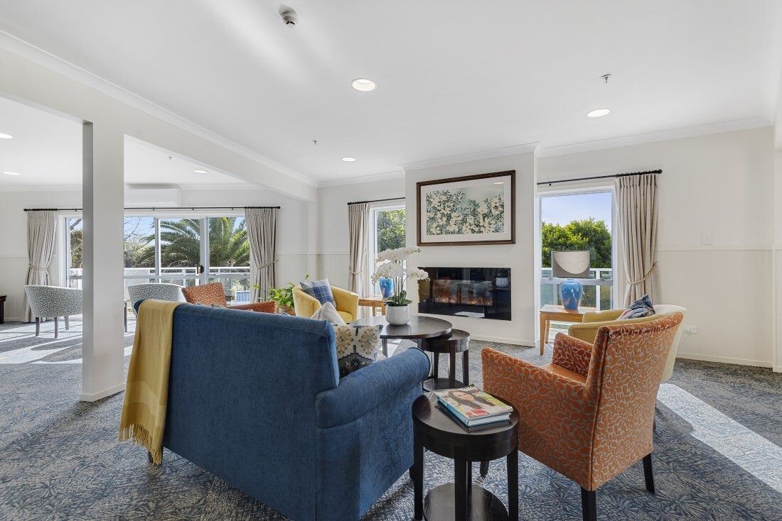 property carousel image 9