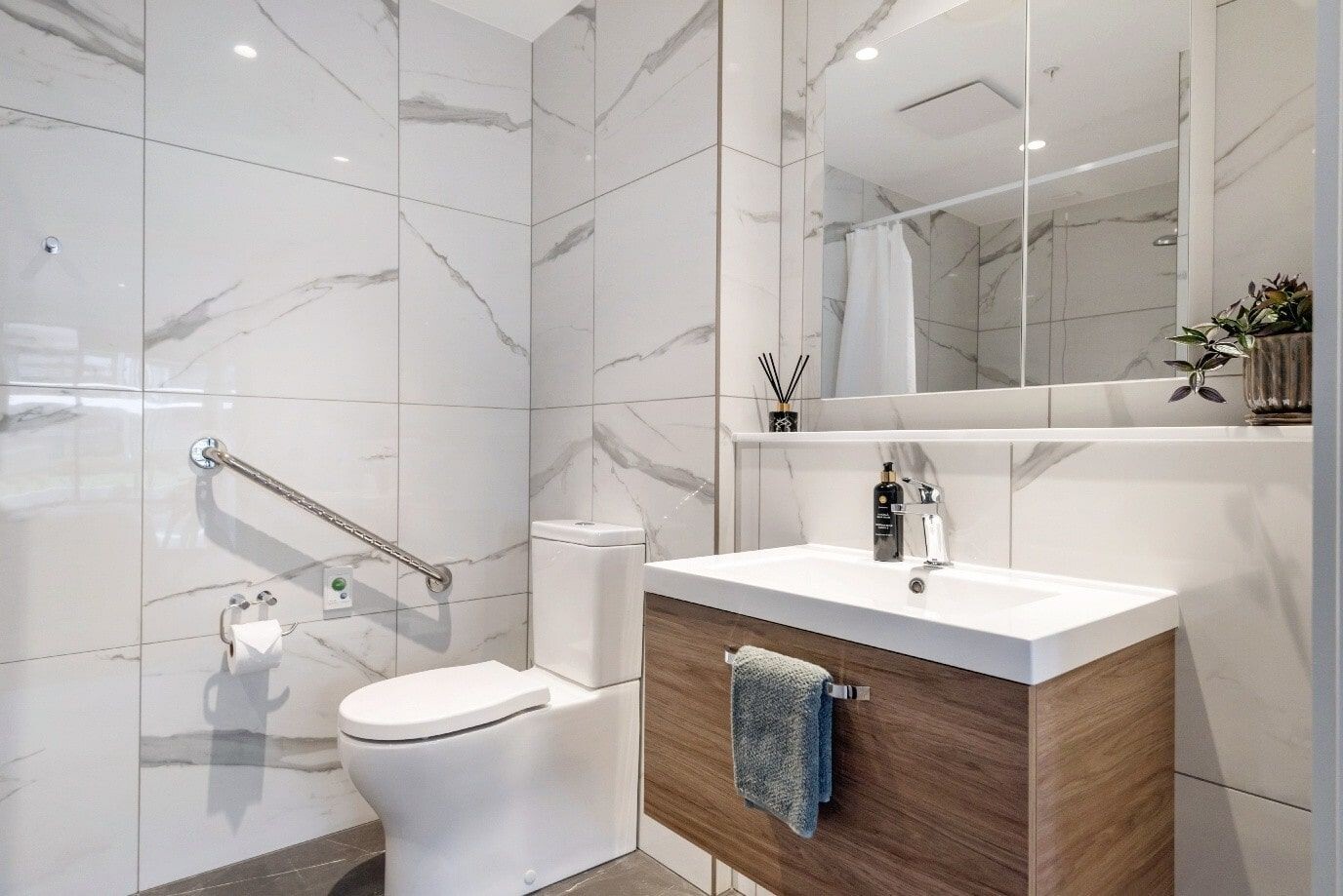 property carousel image 4