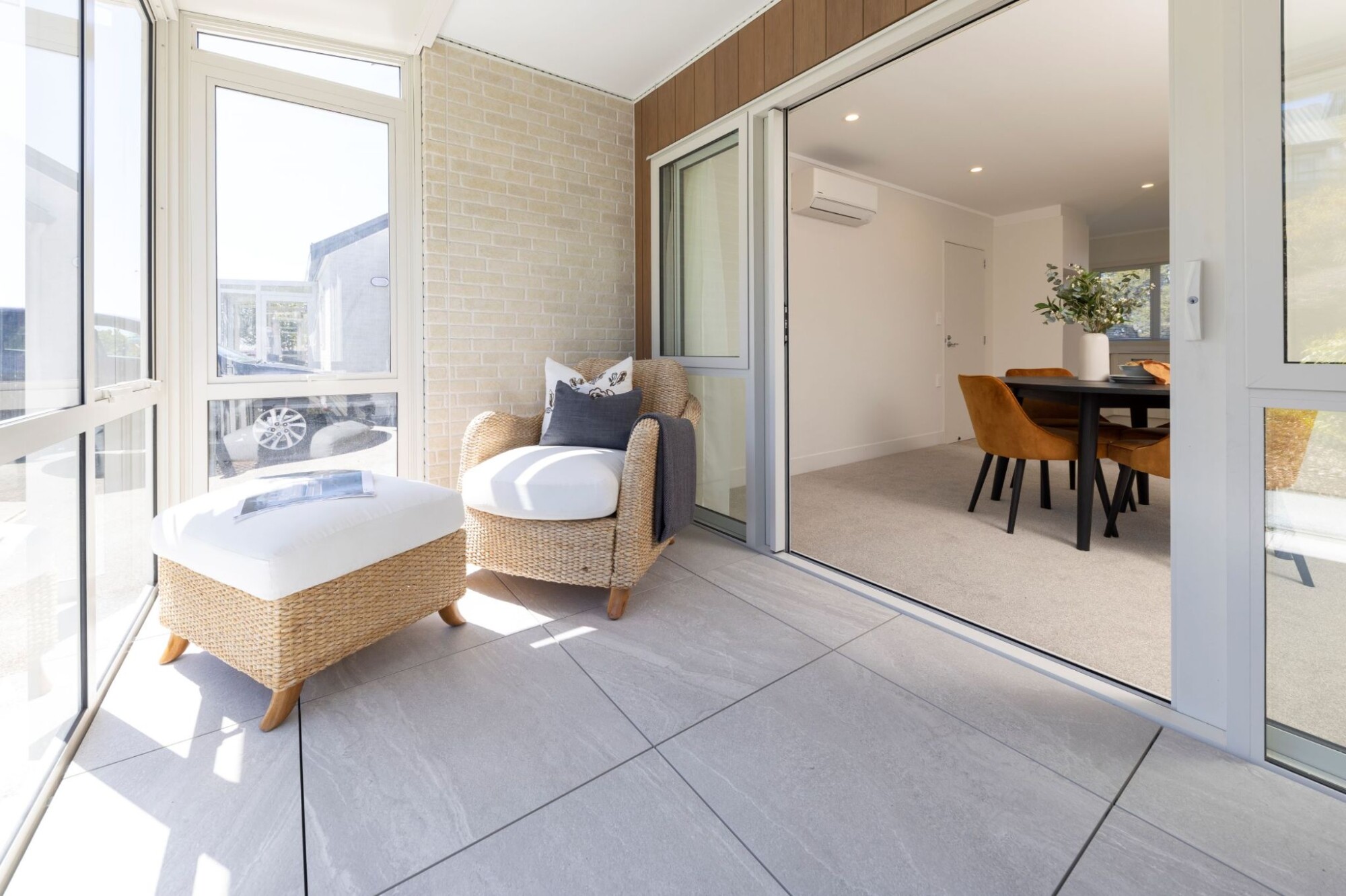 property carousel image 1