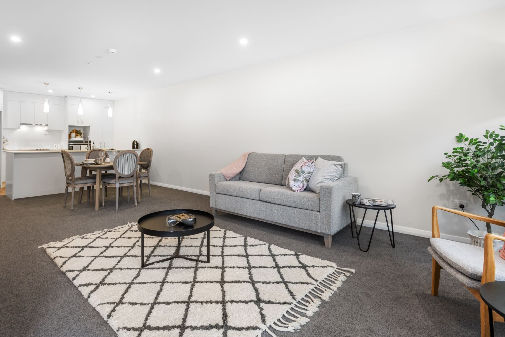 property carousel image 2