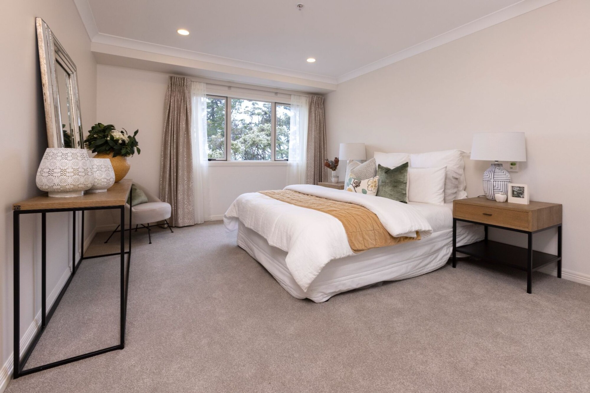 property carousel image 5