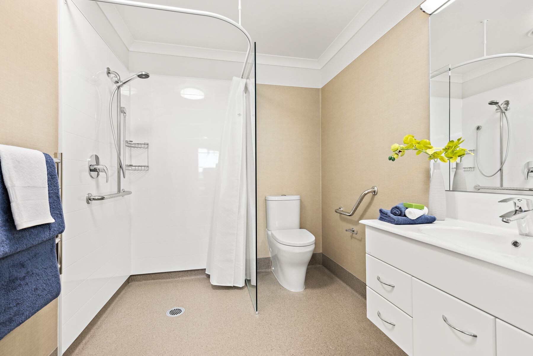 property carousel image 10