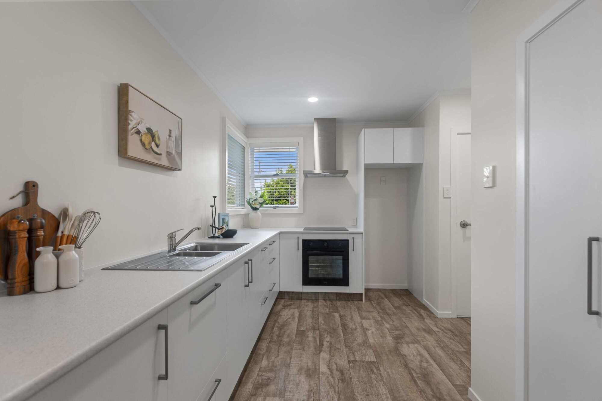 property carousel image 7