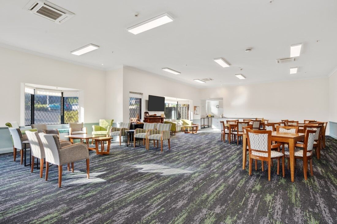 property carousel image 3