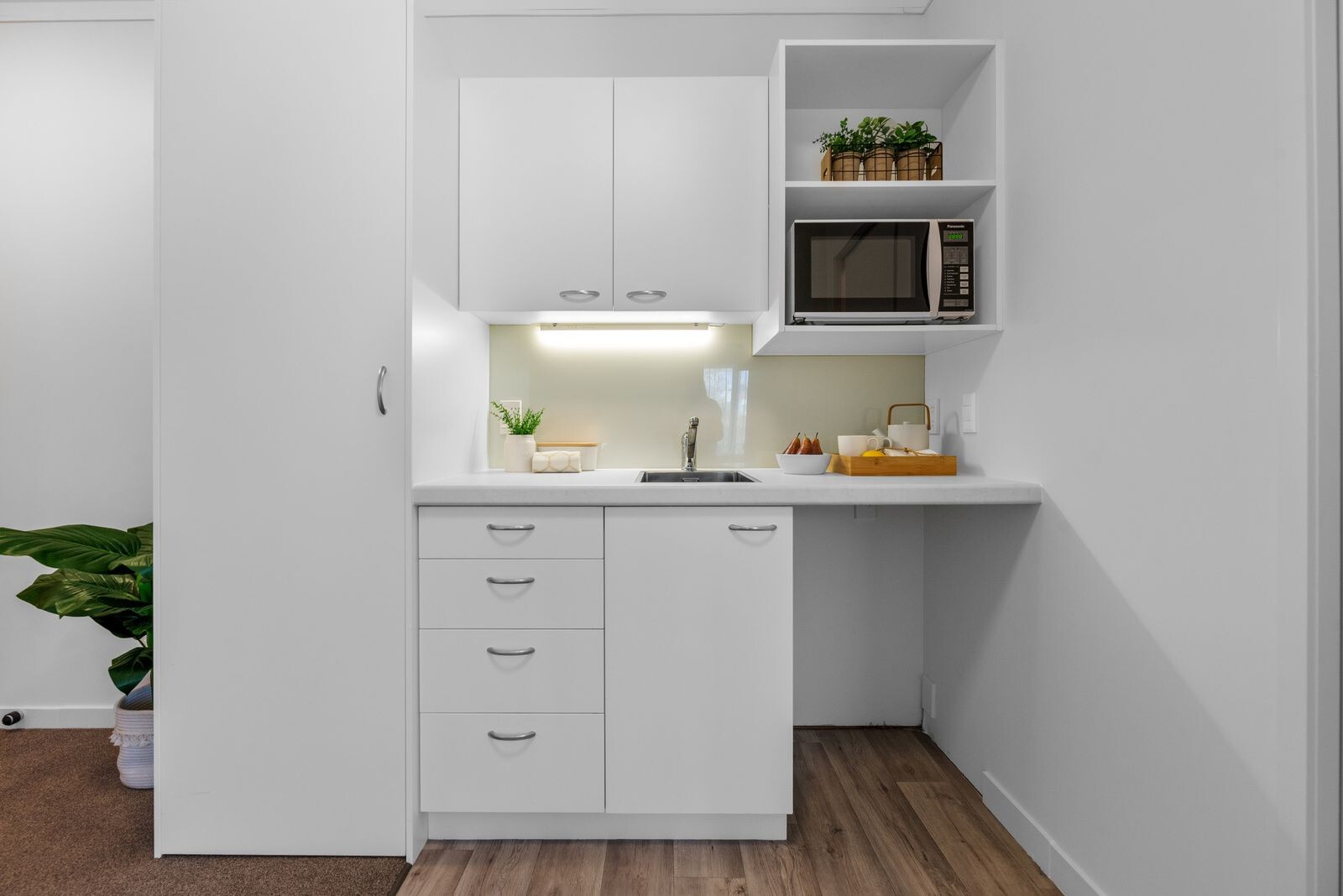 property carousel image 4