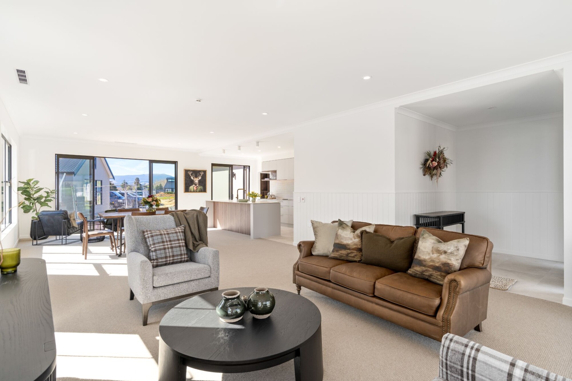 property carousel image 1