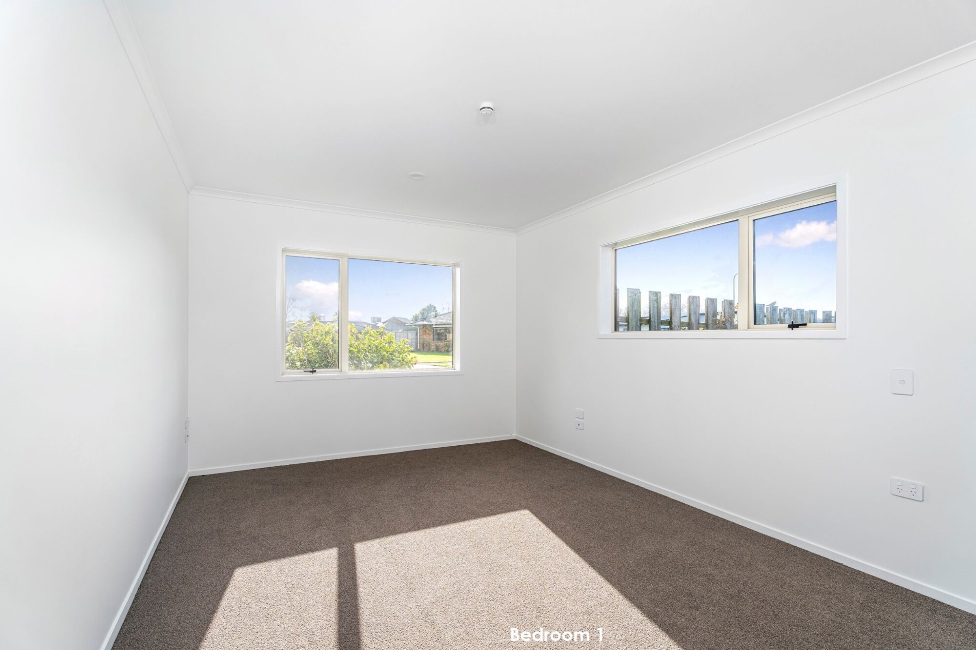 property carousel image 9