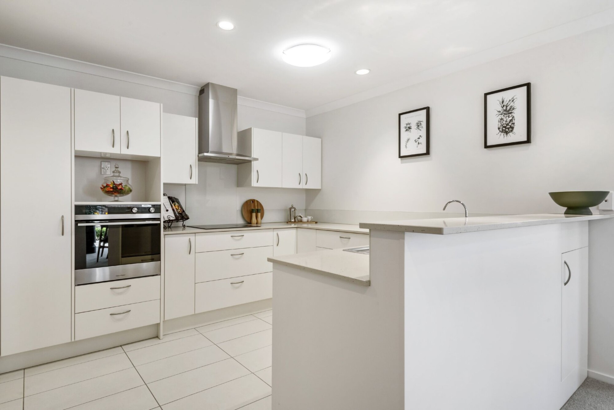 property carousel image 2