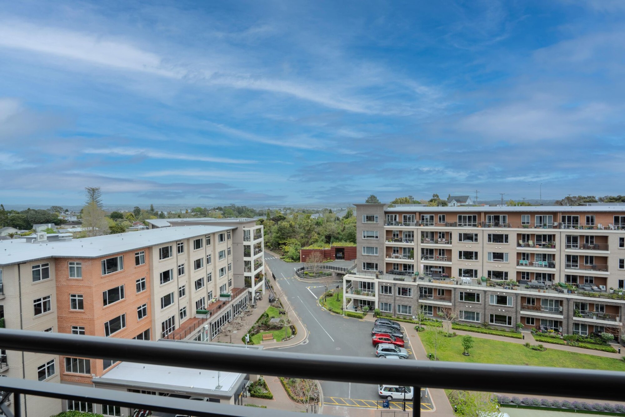 property carousel image 6