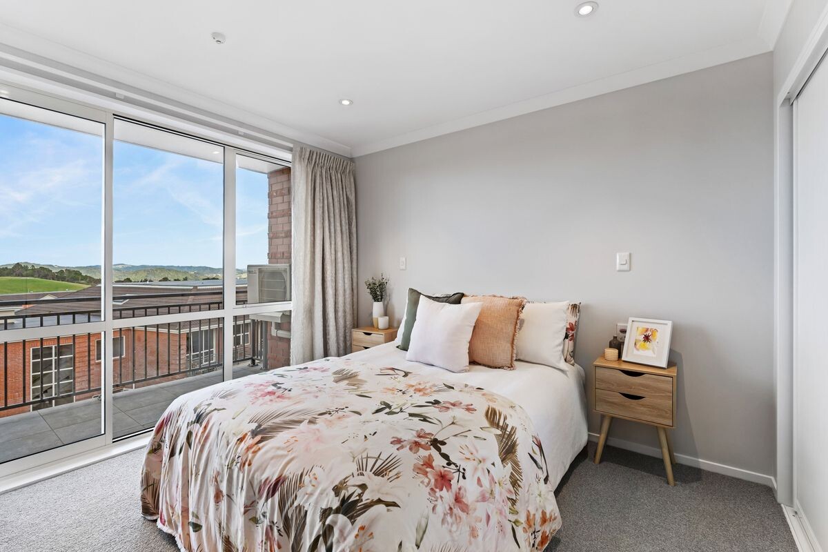 property carousel image 4