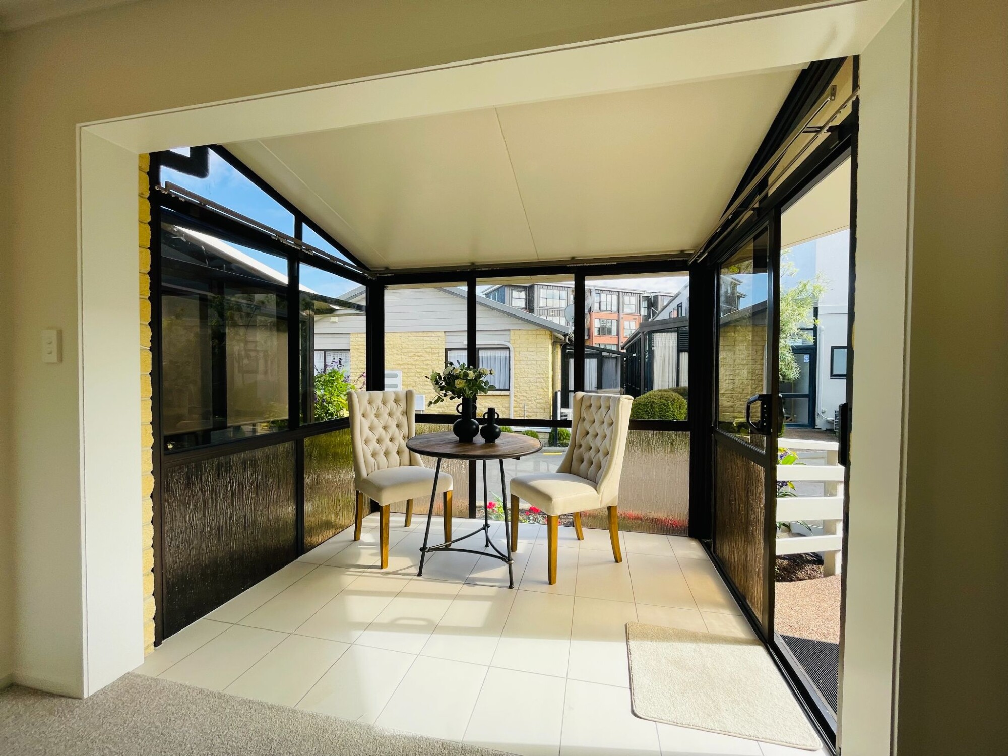 property carousel image 3