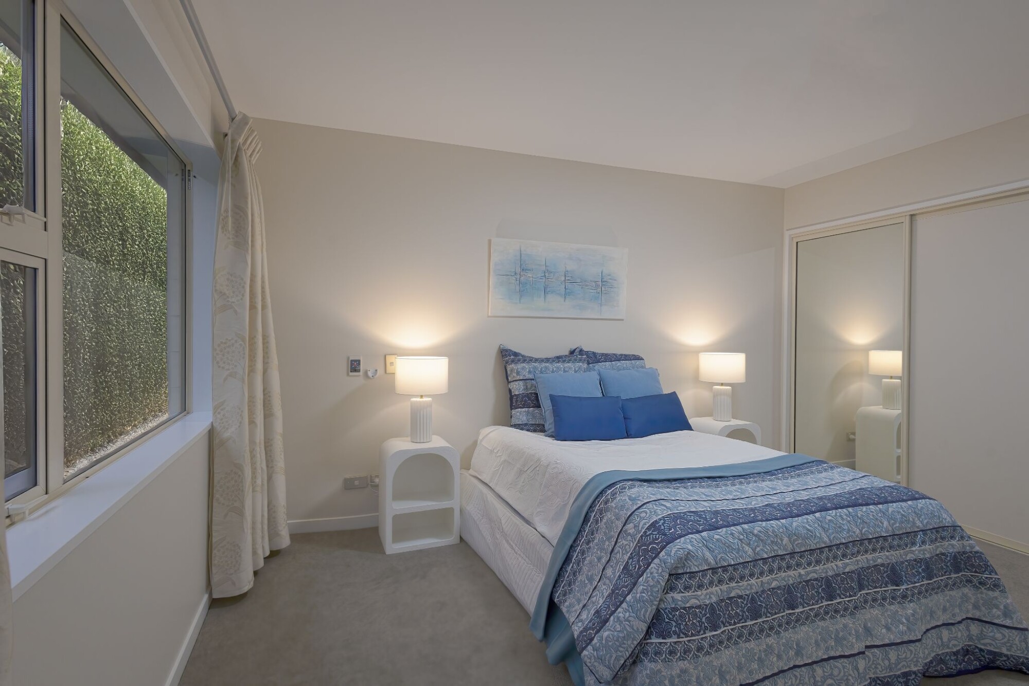 property carousel image 7