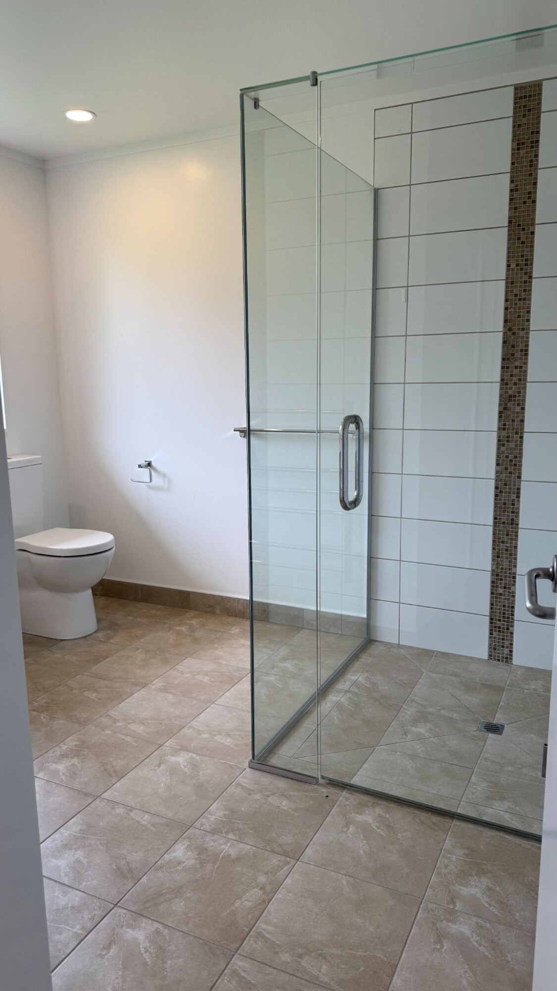 property carousel image 7