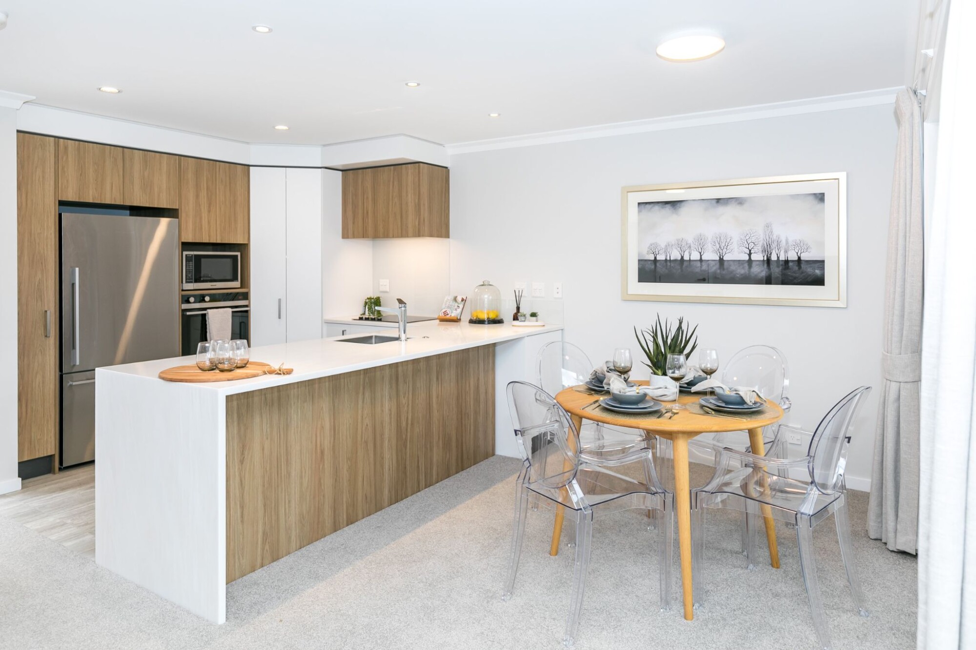 property carousel image 3